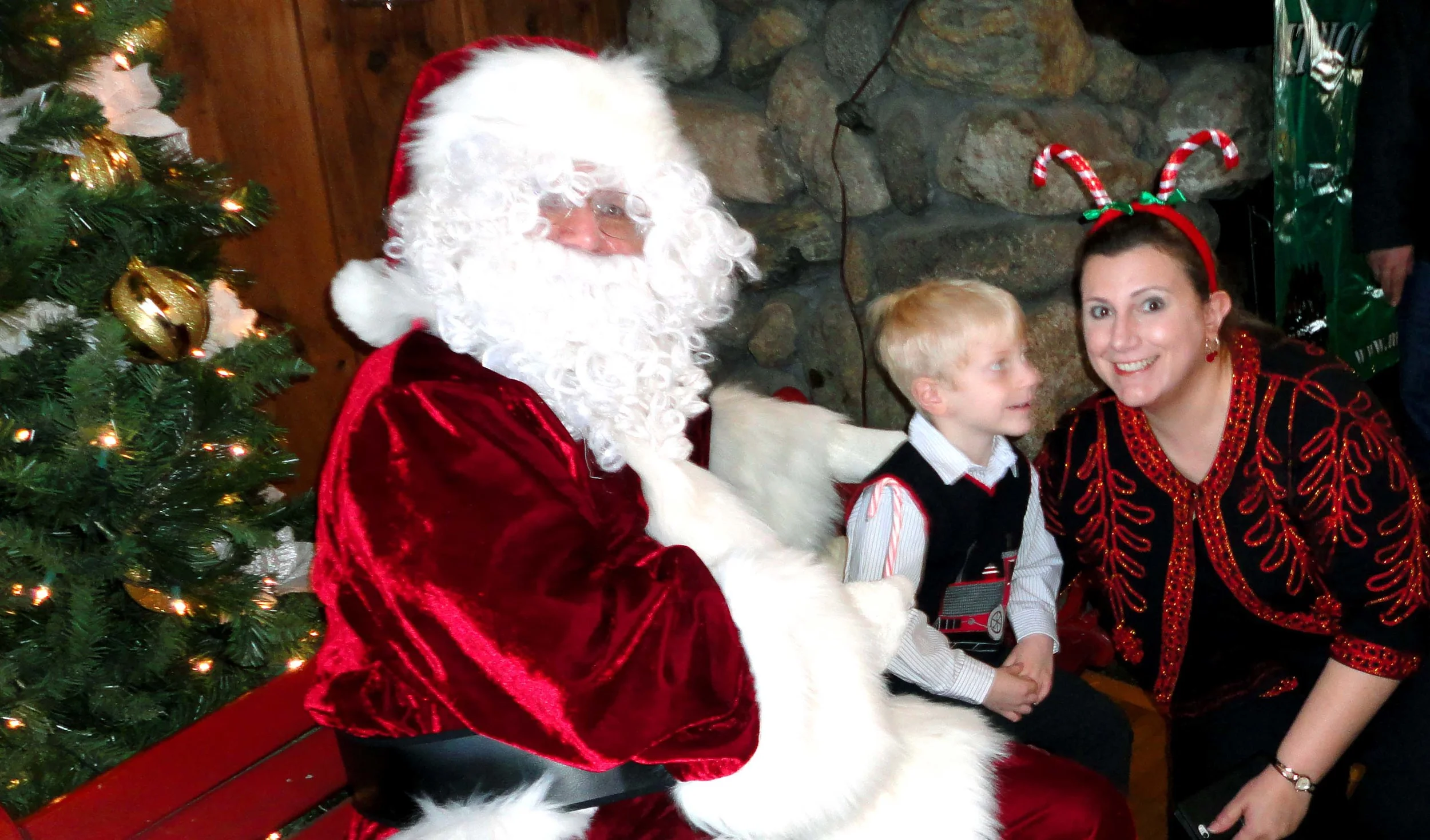 Santa with Josh & Julie Armstrong