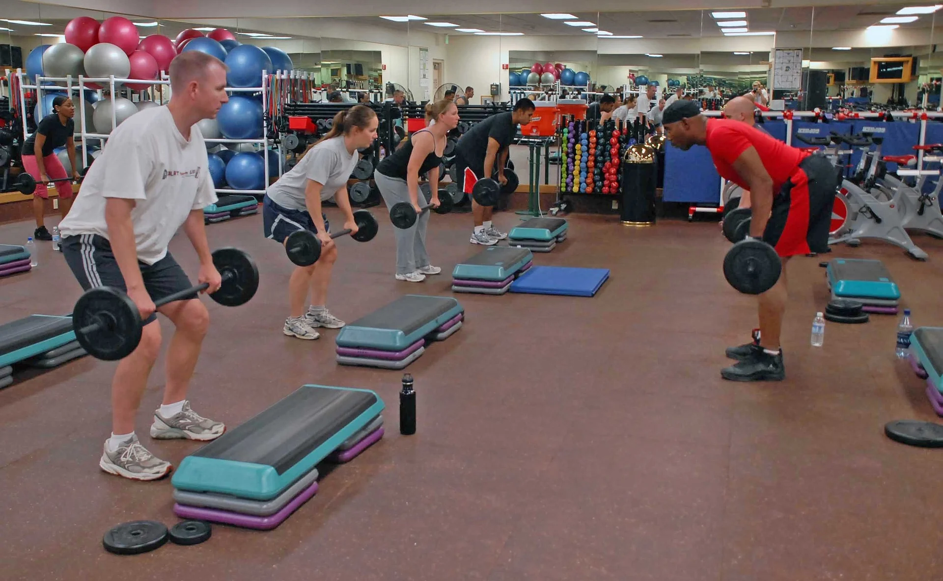 weights-817635_1920.jpg