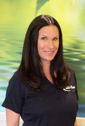 Spa+Staff+Pics_Laurie.jpg