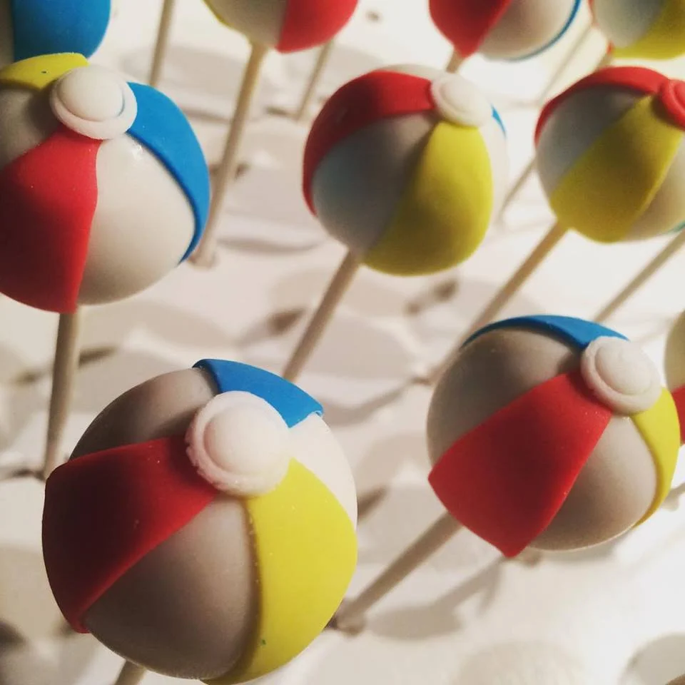 Cake pop by Theresa @sugarrush Beach Theme 