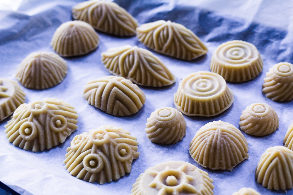 Ma'amoul before oven time