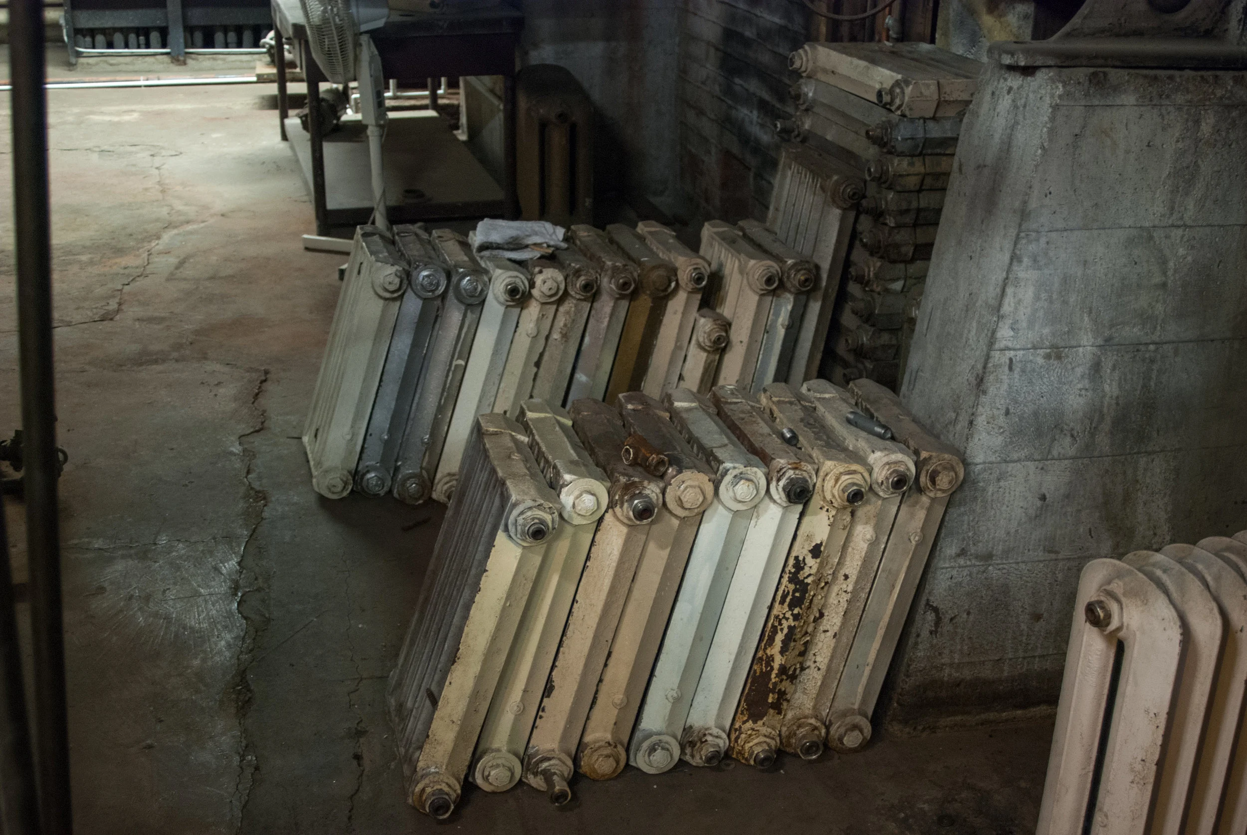 2. basement junk013.jpg