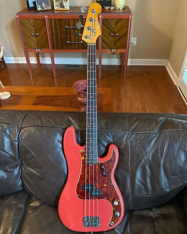 Welcoming this 1963 into my collection with new flat wounds and a fresh setup. Excited to start putting this beauty on some records! #1963precision #precisionbass #fenderprecision #fender