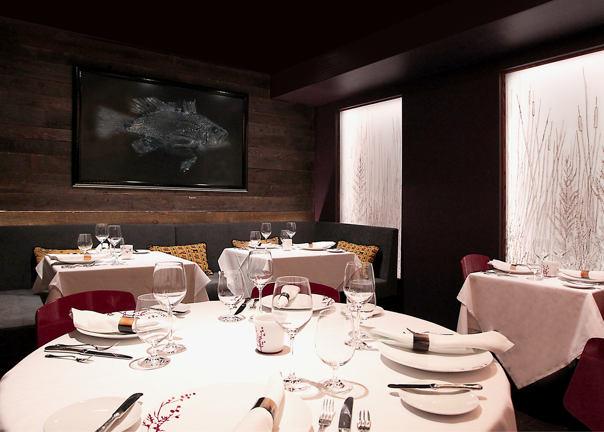 The rear dining room was refreshed with a darker palette, contrasting with the new 'art-windows': Amalgam custom designed panel of three back-lit botanical illustrations.