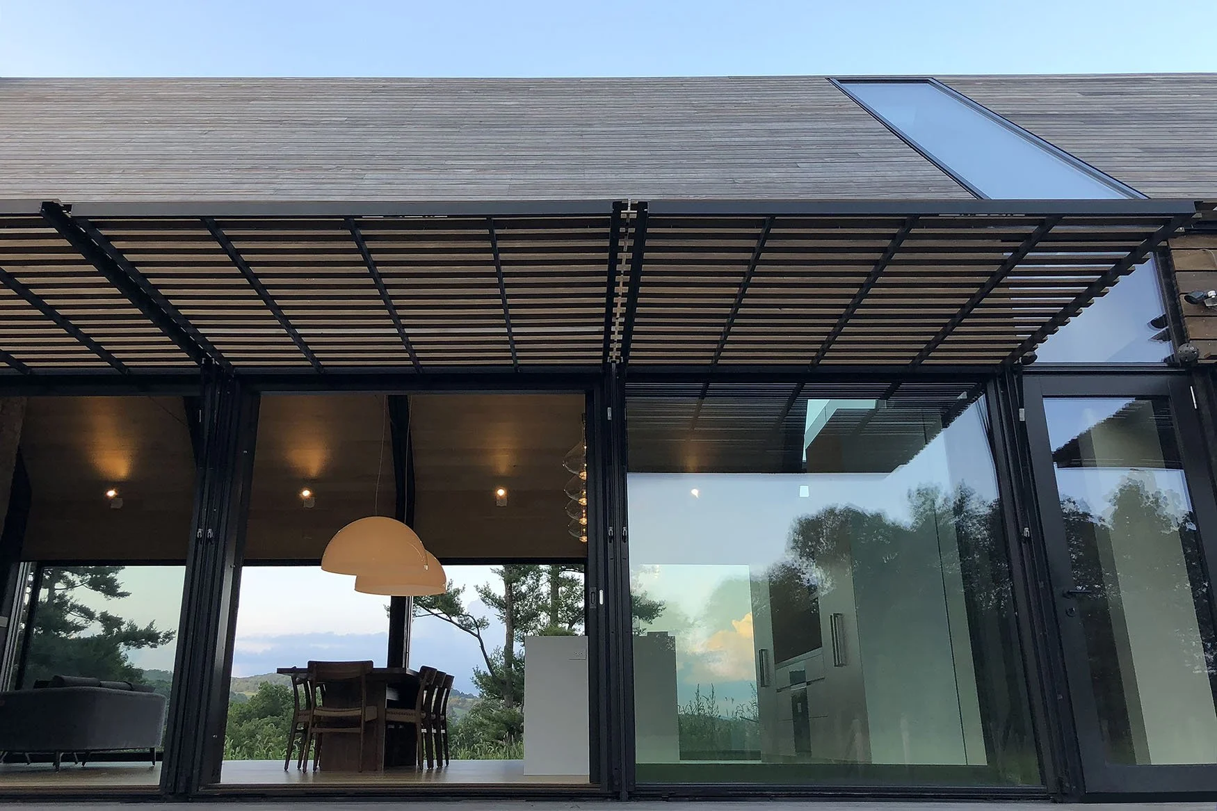 Amalgam Studio Mountain House Exteriors 08_sm.JPG