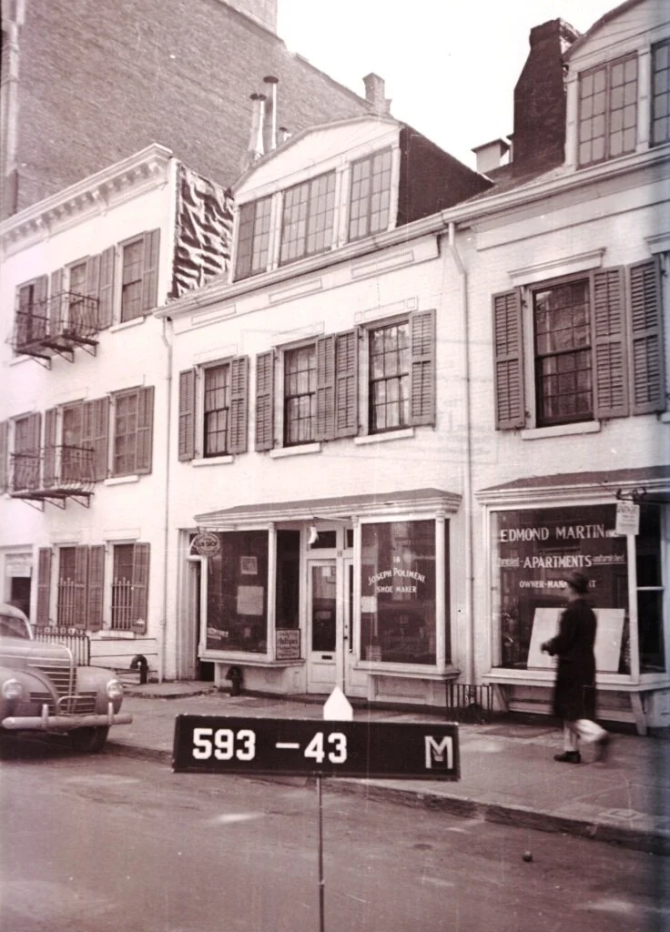 8 farnsworth house.JPG