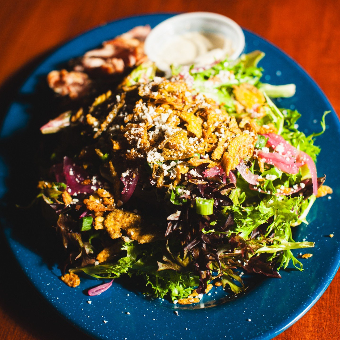 It may be #NationalEatYourVeggiesDay, but they didn't say anything about not eating some BBQ with it. 😋 🐔 🥗 #ChoppedChickenSalad