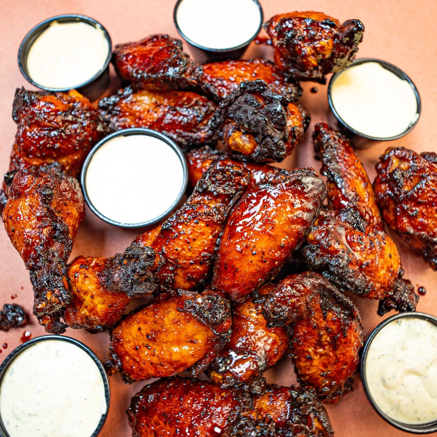 Happy Hour is smokin'! 🔥 🔥 🔥 Join us from 2pm - 5pm weekdays for your favorite slushy, apps, and some atmosphere. Tag your crew below and we'll see you at Feast! 

#HappyHour #LouisvilleHappyHour #Slushy #Appetizers #SnacksToShare #BBQ #Wings #Por