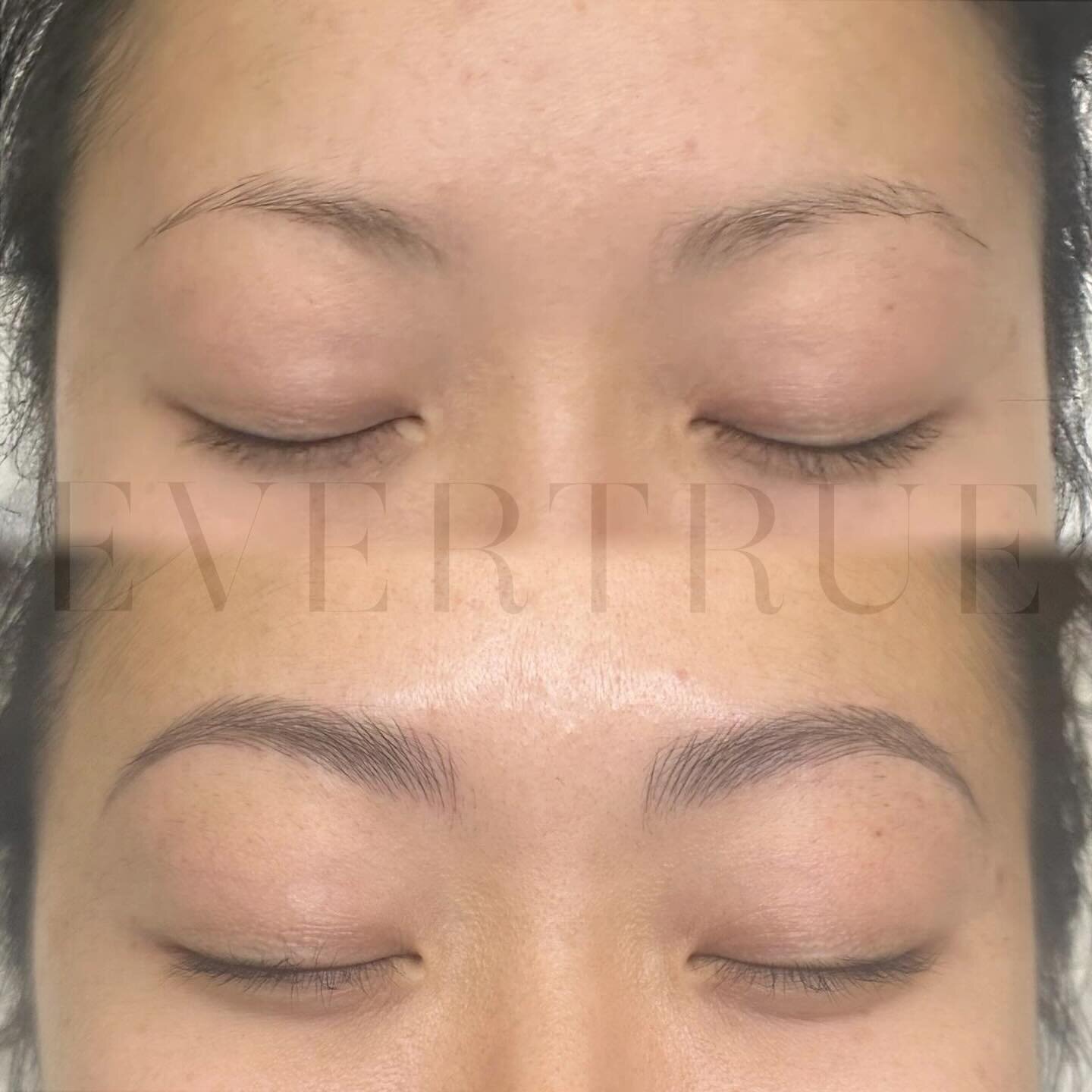 Whispy and light as a feather. Microblading created with a delicate touch, for an extra-natural look. 
.
Bespoke Brows Microblading by Kelly (Specialist, NYC)
.
#microblading #bespokebrows #eyebrowmicroblading #eyebrowmicropigmentation #browartist #b