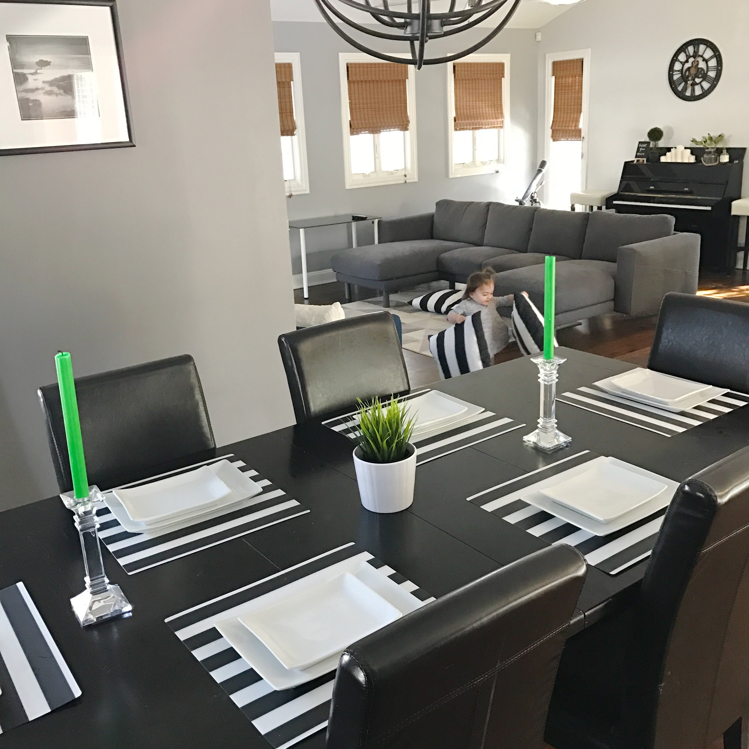 dining room.JPG