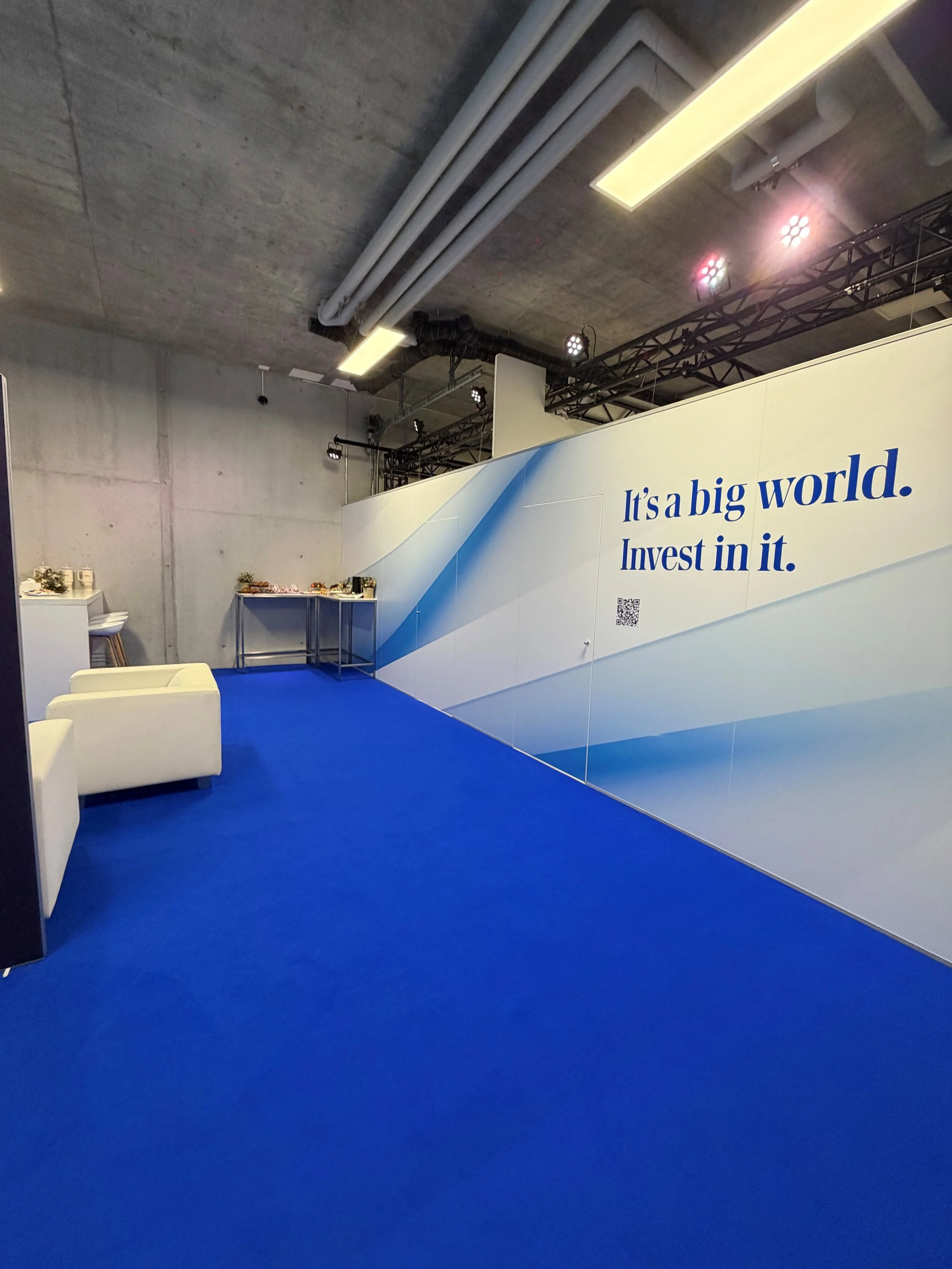 Branded Wall Lounge_WEF.jpg