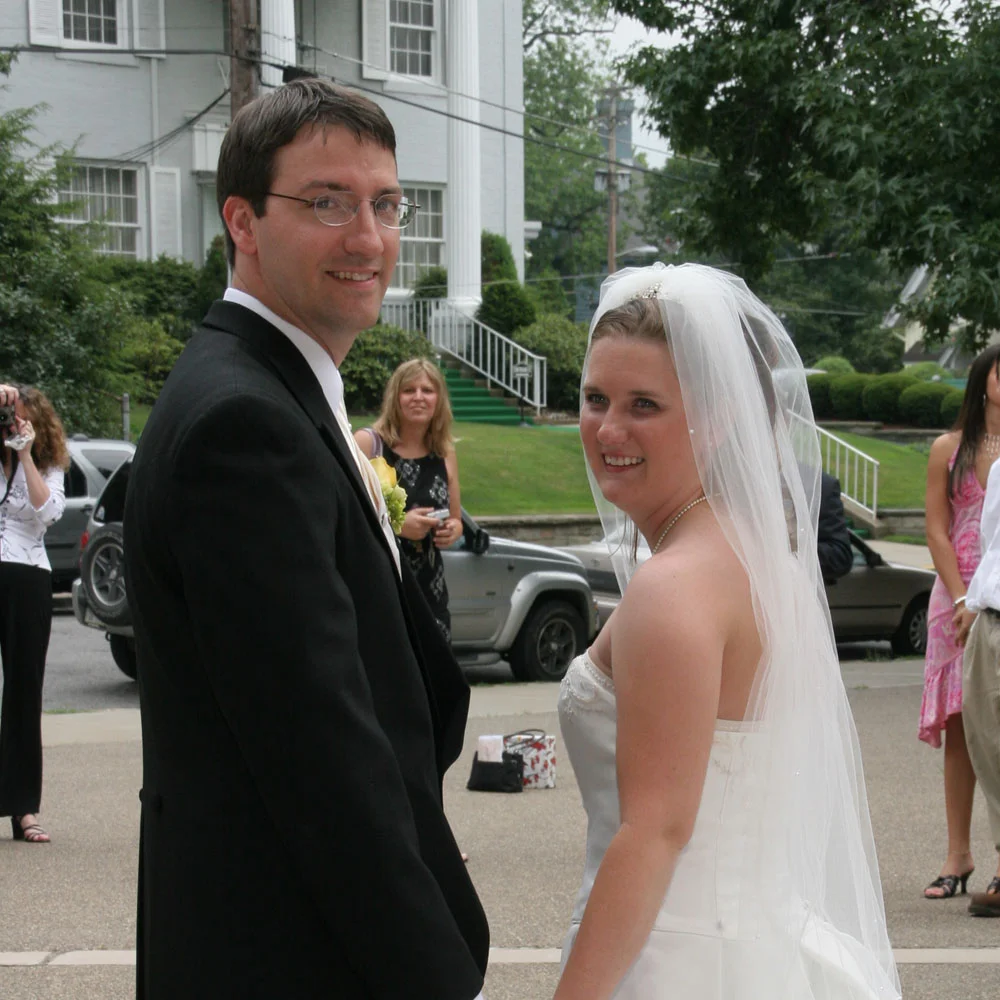 2005-08-05 Sarah & Ian Thurston.jpg