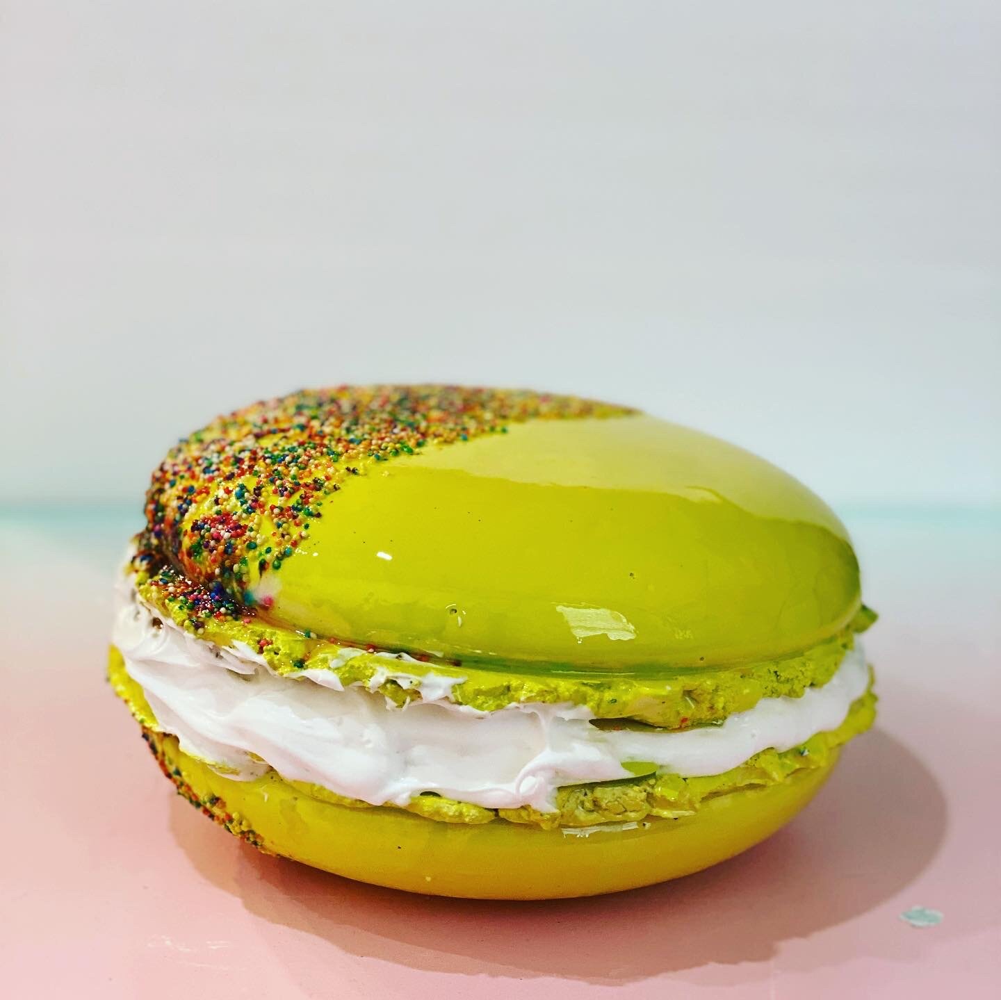 Lime Sprinkle Macaon
