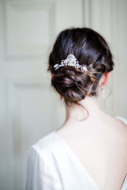 bridal hairpin with swarovski crystal and pearl