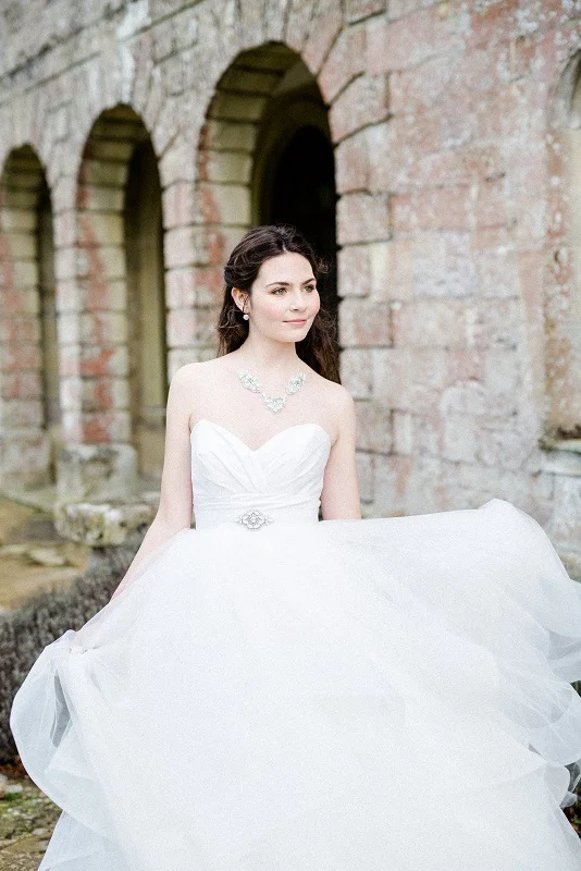 statement bridal necklace of crystal and pearl