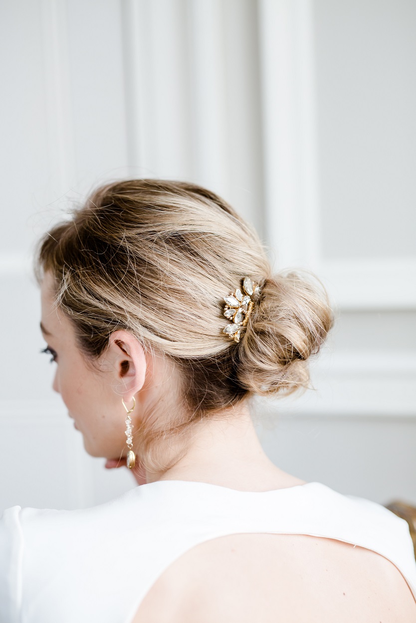 handmade golden up do hairpin