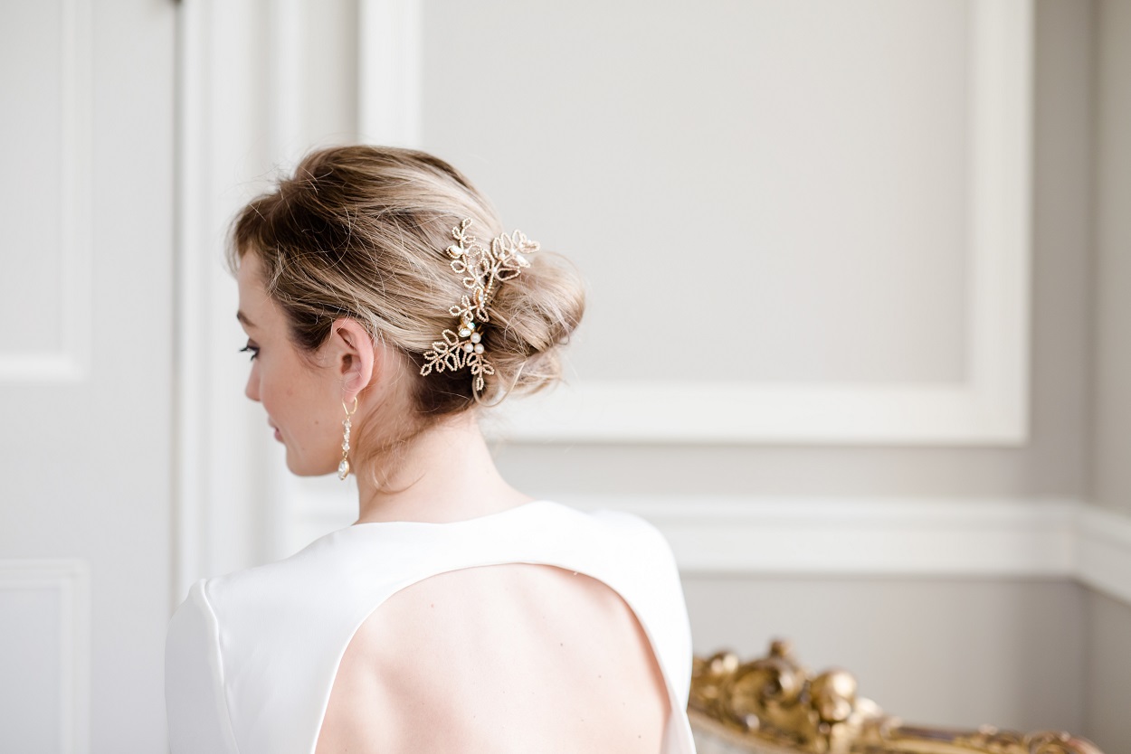 golden vine style bridal up do hairpin