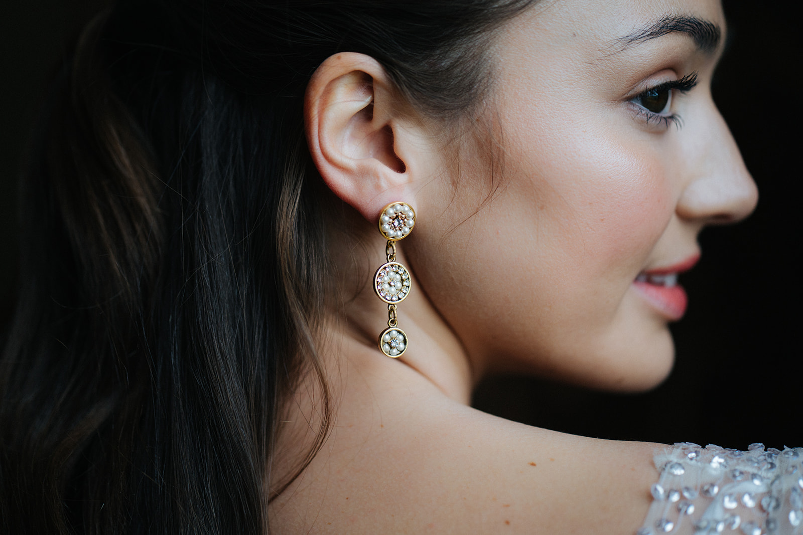 Charm pearl and crystal earrings