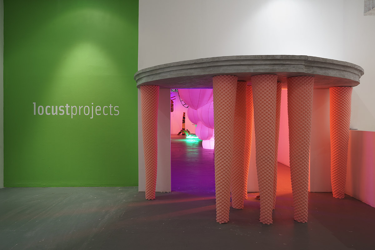 Marquee, 13’6” x5’ 6” x 8’ 2017, photo credit studiolhooq
