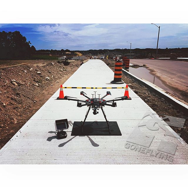 Up, up and away☀️ .
Beautiful day for capturing #drone construction updates 📸