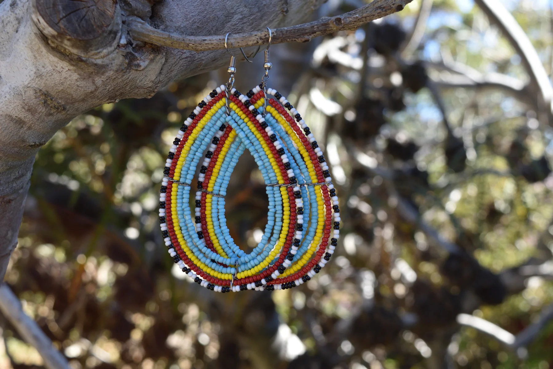 Maji Earrings on Branch 3_00001.jpg