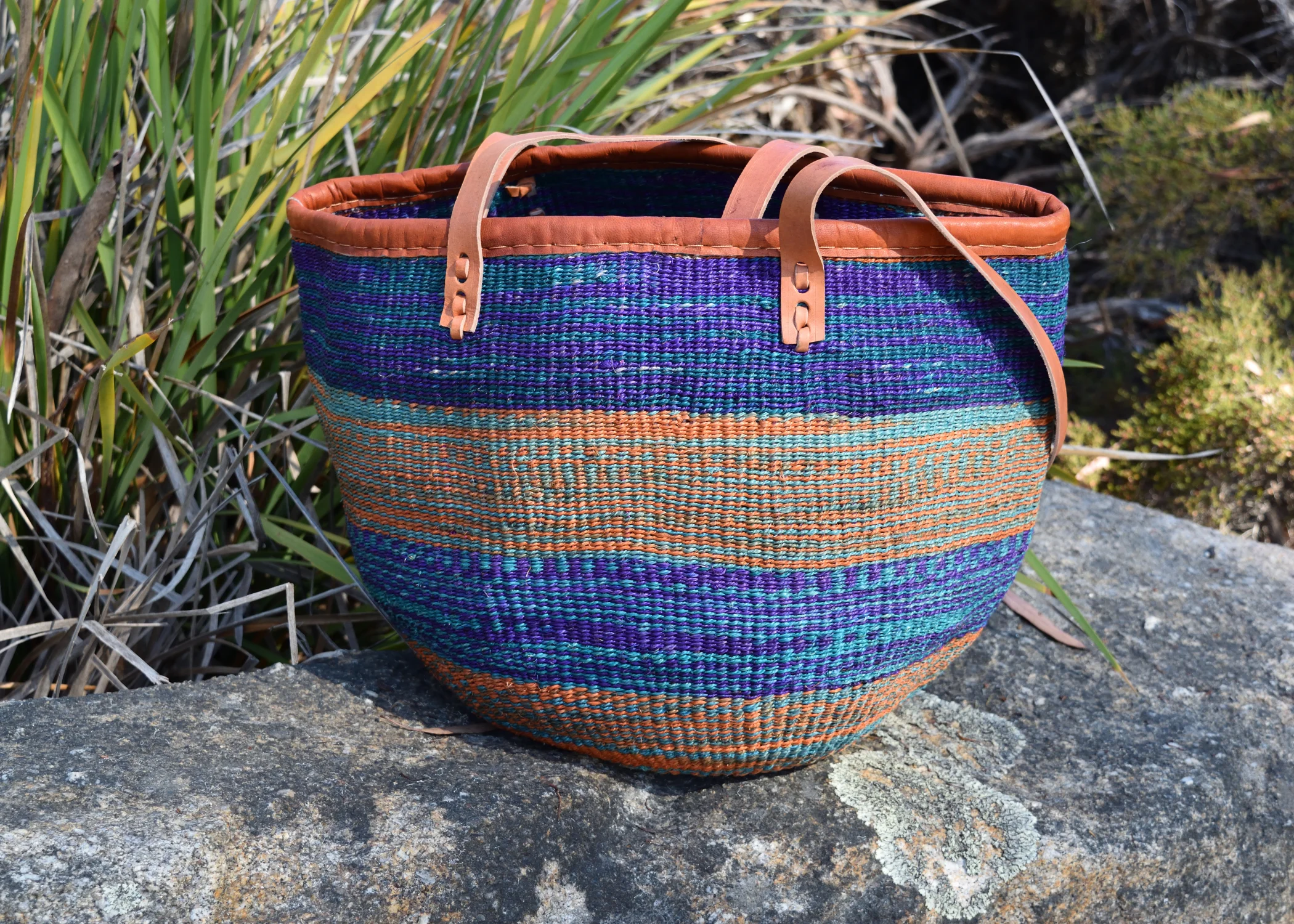 Purple Zahari Tote 2 - 7x5_00001.jpg