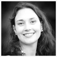 Amanda-Bennett.jpg
