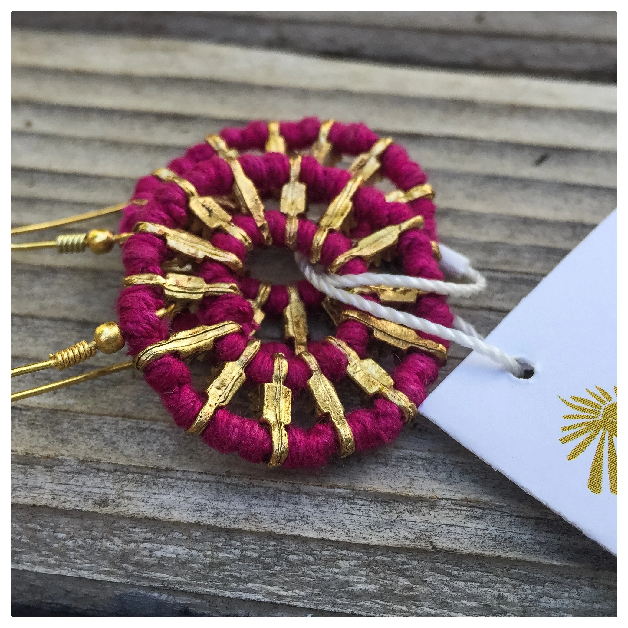 Last but not least, Noonday Collection ! Made with love in India, these magenta compass earrings are as beautiful as they are purposeful. We can't enough of Noonday and their mission of using fashion to create meaningful employment opportunities for people all over the world. 