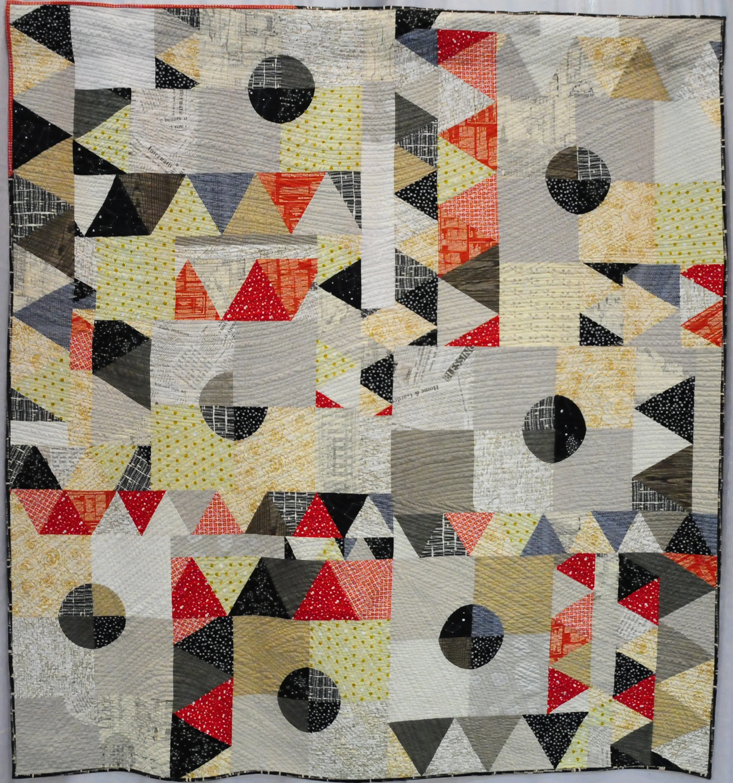 The Northern Flicker. A Quilt and a Bird. by Sarah Lowry ( @stitchingandbacon )