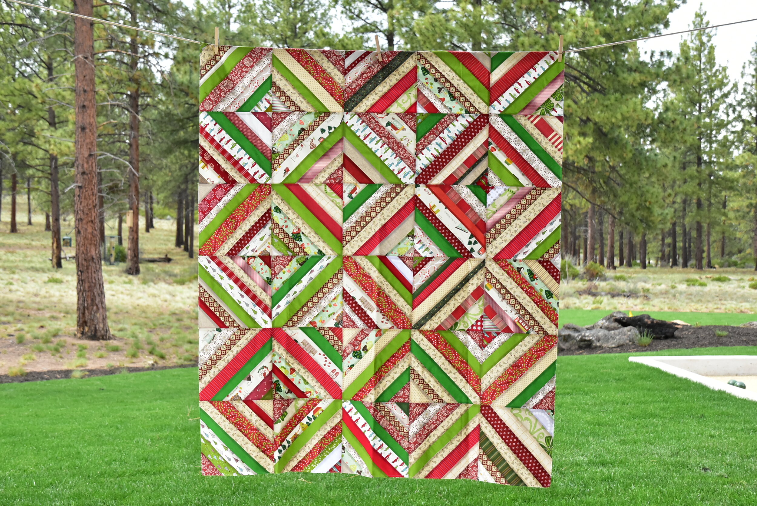 Christmas String Quilt — Kristin Shields