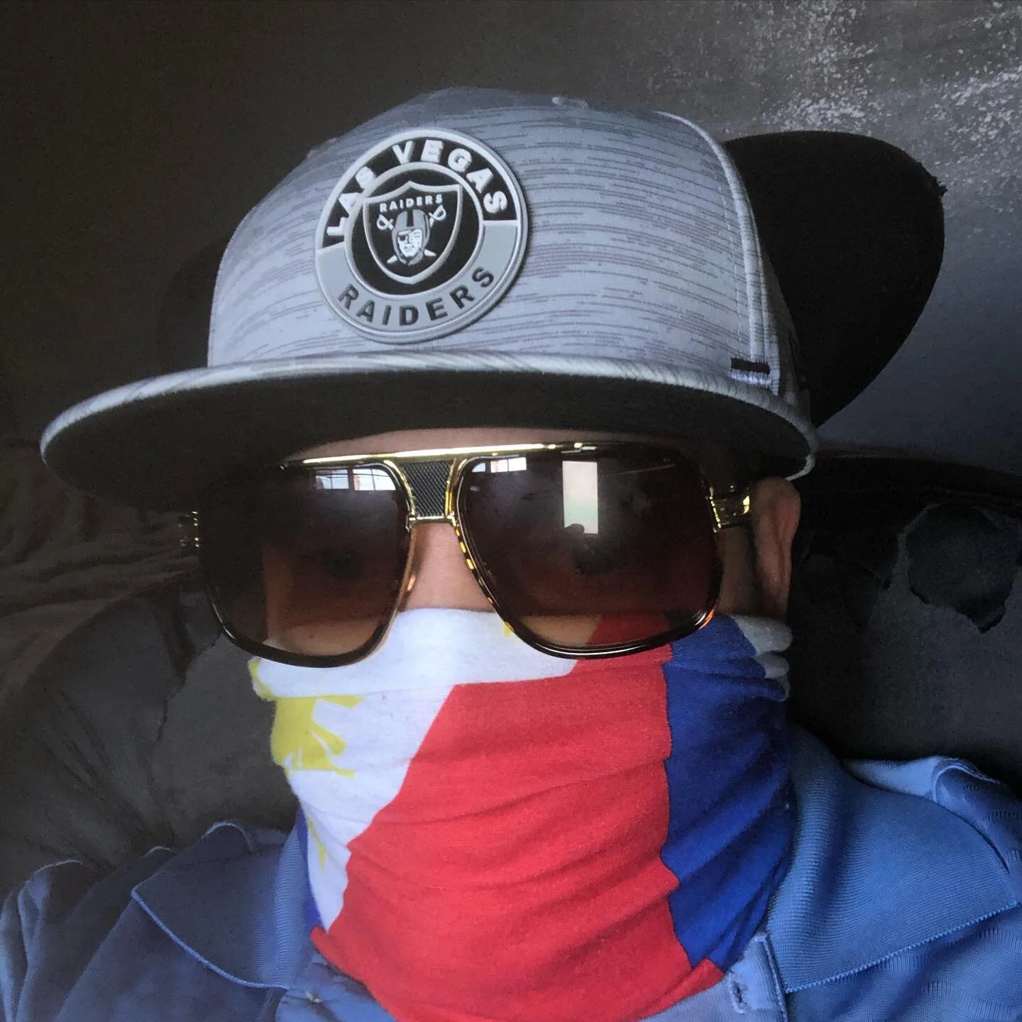 Happy holidays Love all my fans movies and music can&rsquo;t stop won&rsquo;t stop