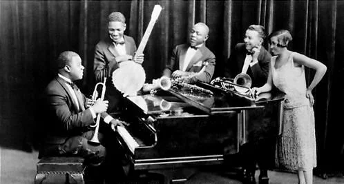 louis-armstrong-his-hot-five_1_d30.jpg