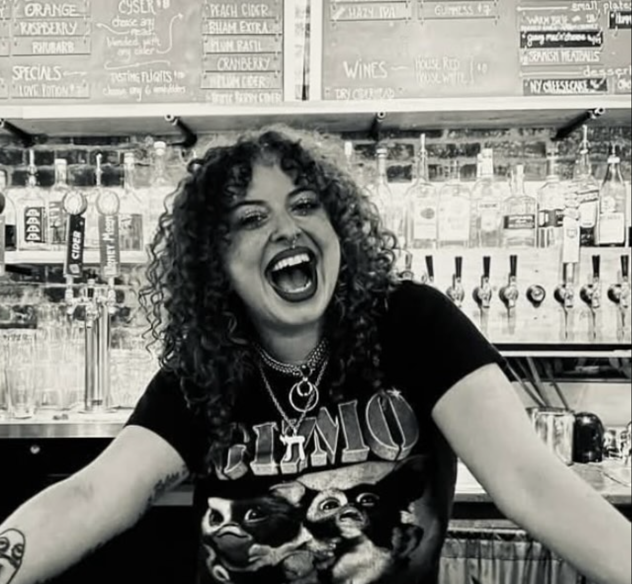Open Mic hosted by Laura Tams