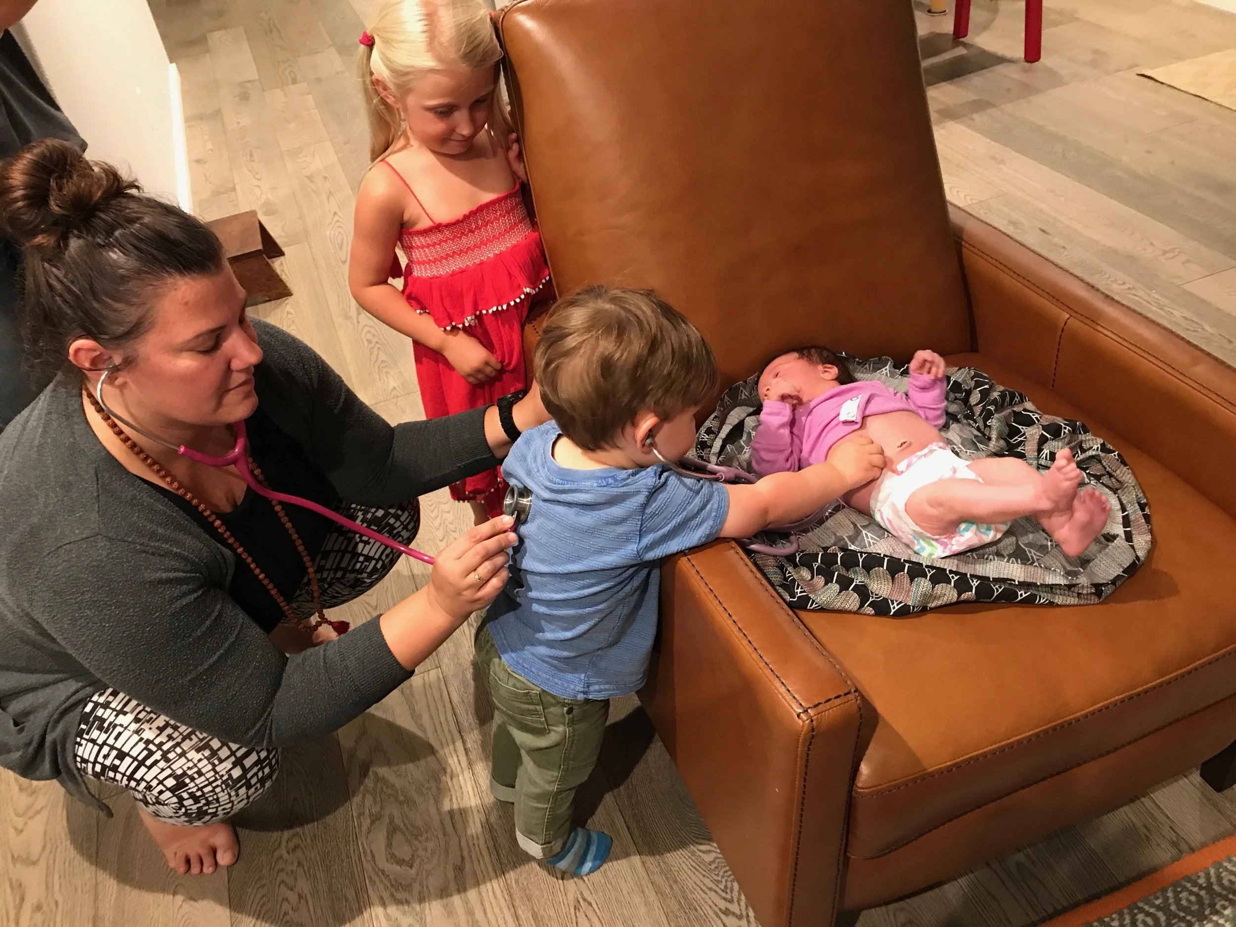  All my little helpers ... I saw all three of them take their first breaths! 