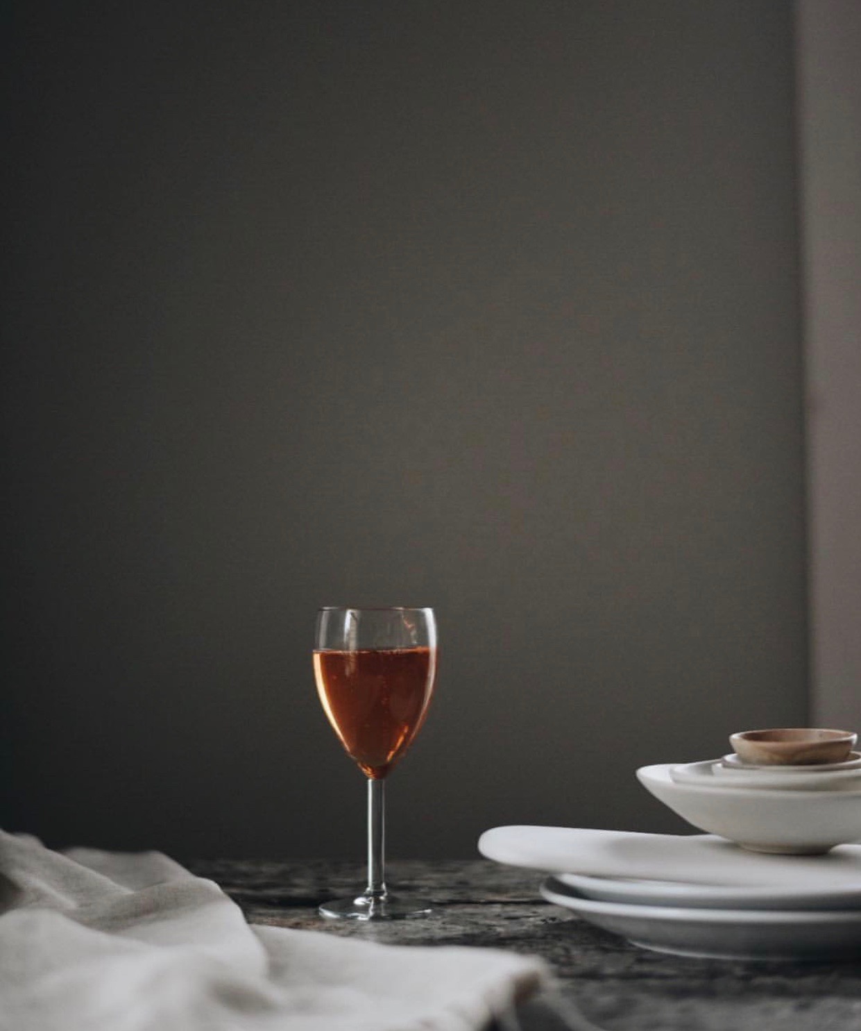 Source: Linen Gauze shall , Glass (unknown), Larger plates , Resin Cutting Board, Small Ceramic Dishes
