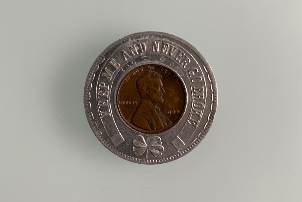 A Savitt Jewelers 10% off discount coin, 2019.