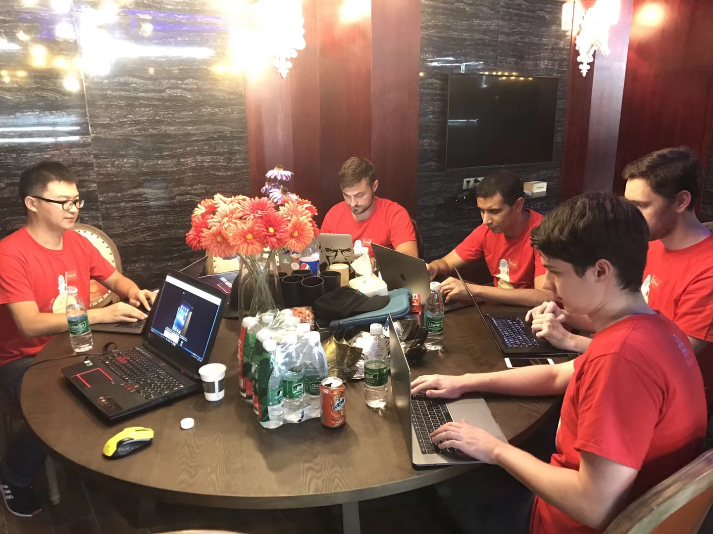 2019508716150720814-account_id=1.jpg