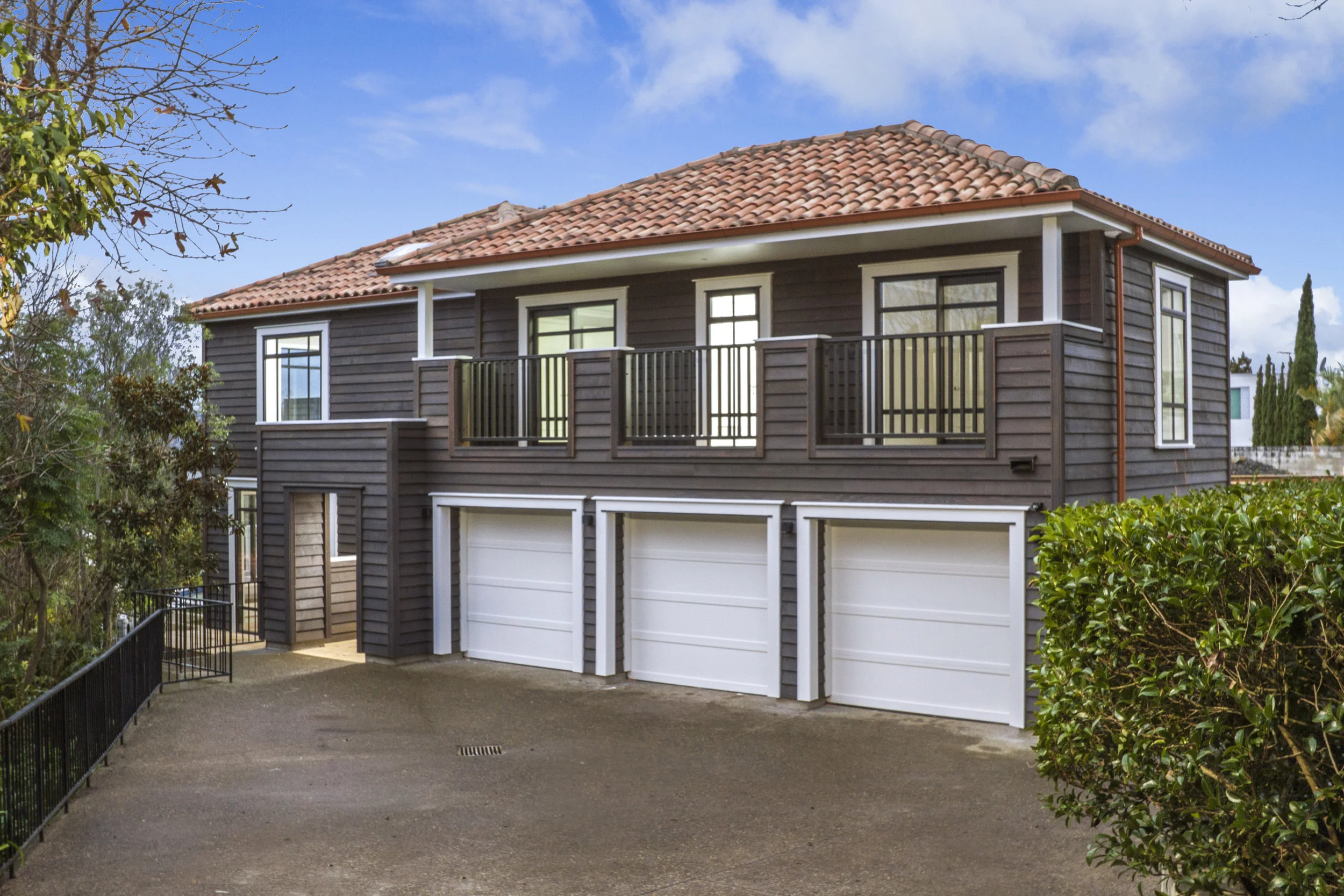 01_39 Lammermoor Dr_Voice_2016.jpg