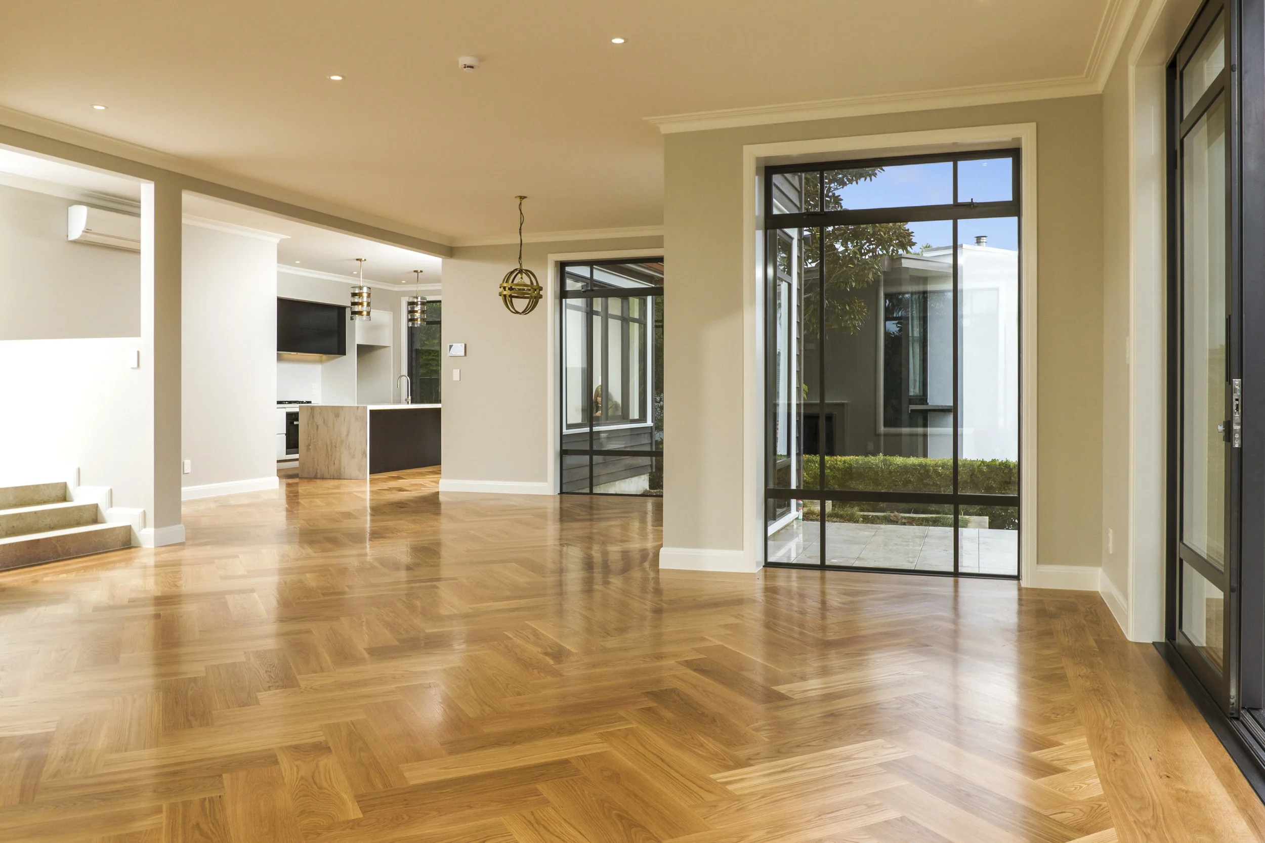 19_39 Lammermoor Dr_Voice_2016.jpg