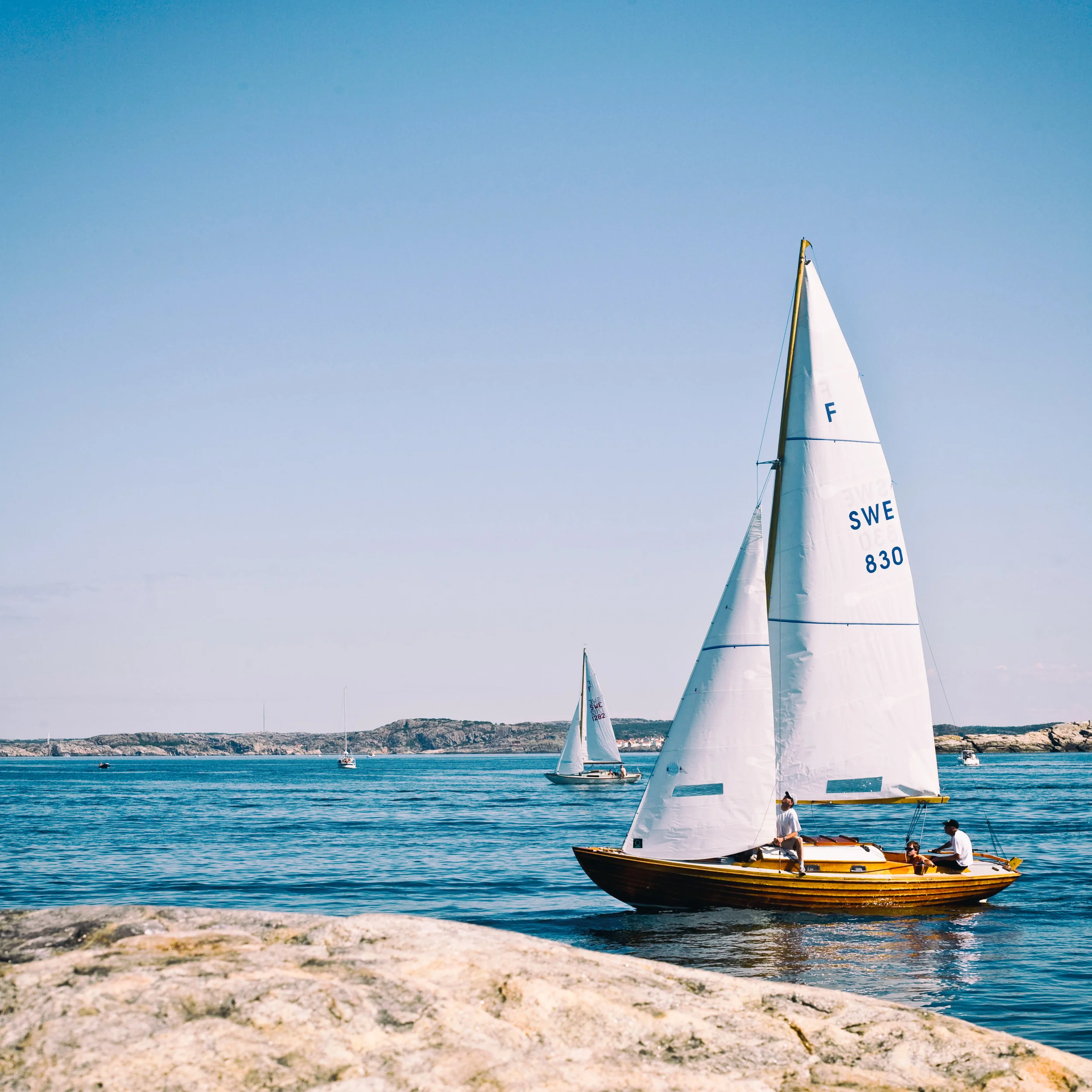 boat2.jpg