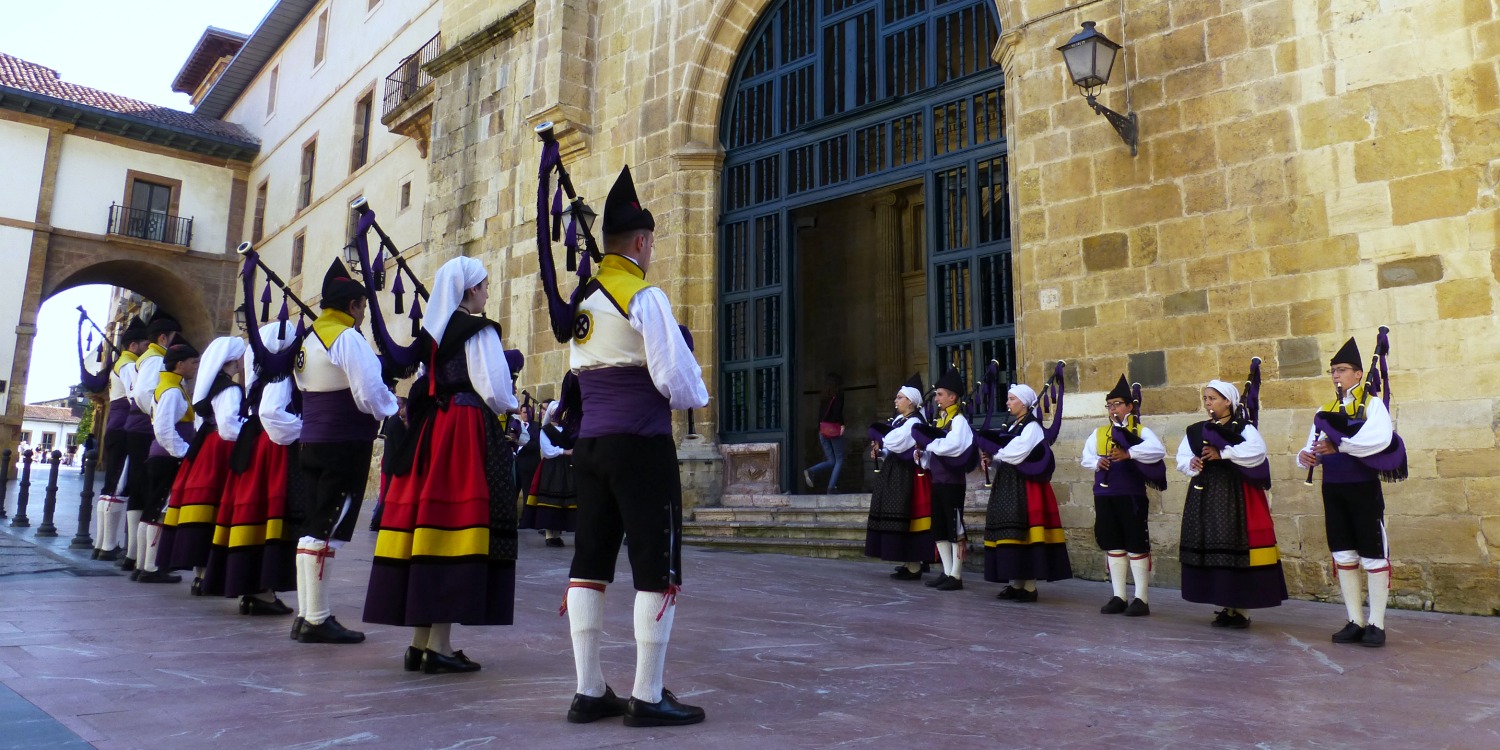 Northern-Spain-Tour-Local-Culture-Traditions-home.jpg