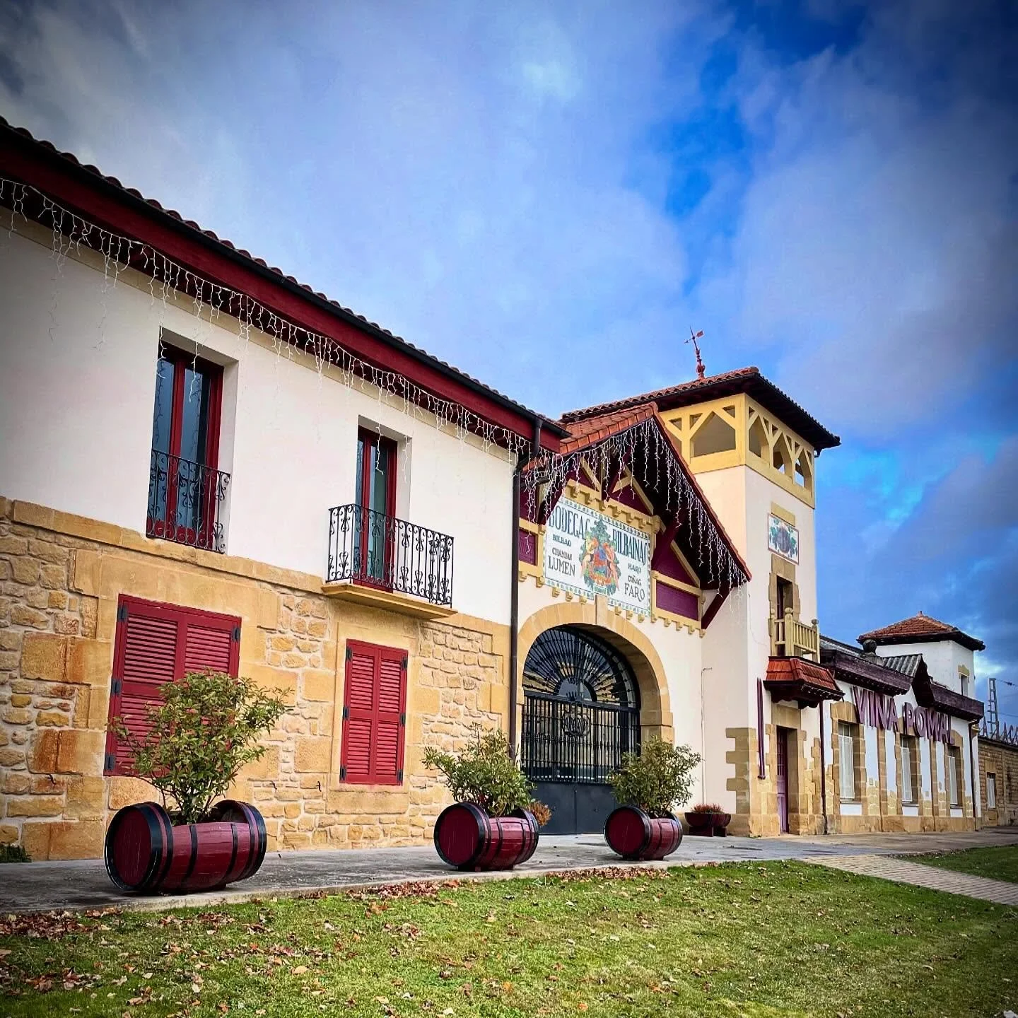 Wine Station.  Built next to the rail line to ship wine to France, after their vineyards were decimated by the phylloxera plague in the 19th c.. Most of Spain would also be hit.  Both were overcome with an ingenious American solution.  Know what that