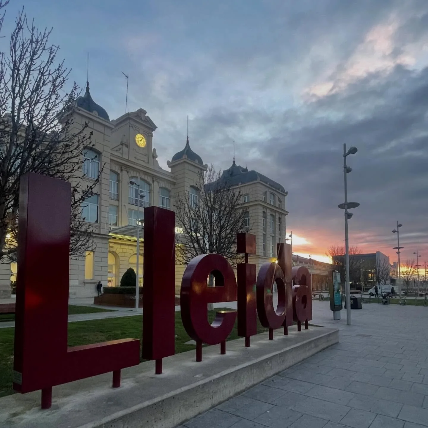 New Beginning. Off this morning with my long time client/friend, Joan. We have toured 15+ times over more than a decade and never been to the same place twice.  I haven&rsquo;t had to send her an itinerary in years, she prefers the surprise of each d