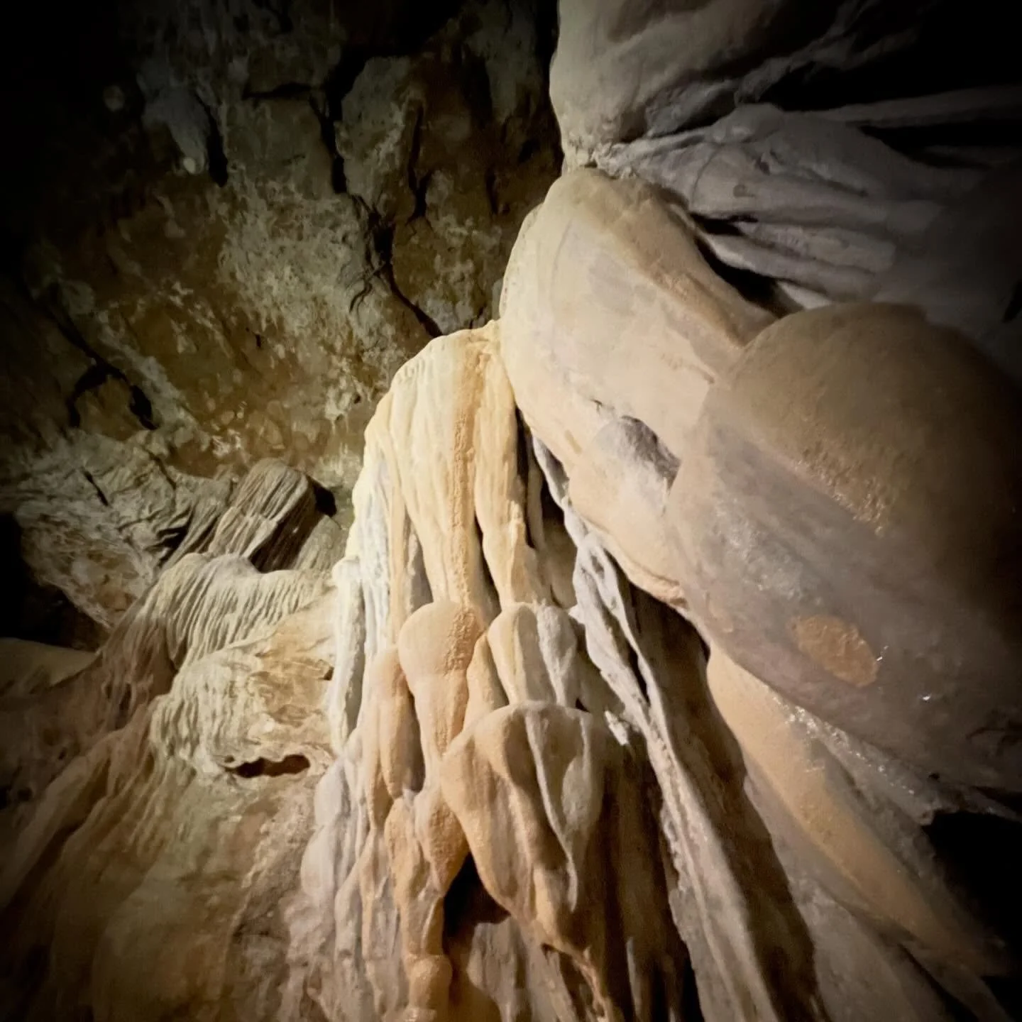 Dripping Rock. #cave #cavern #nature #naturelovers #NorthernSpain