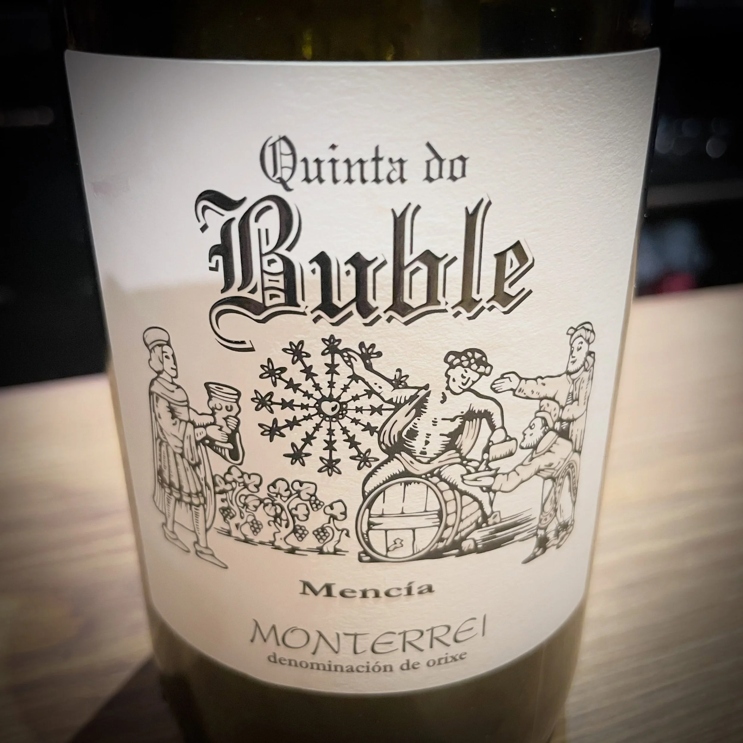 Great Mencia.  I enjoy a good mencia immensely and when in Galicia, it&rsquo;s what I ask for.  Nice bumping into this one the other night at dinner. Bubleicious. #Spainwine #Wine #winetour #mencia