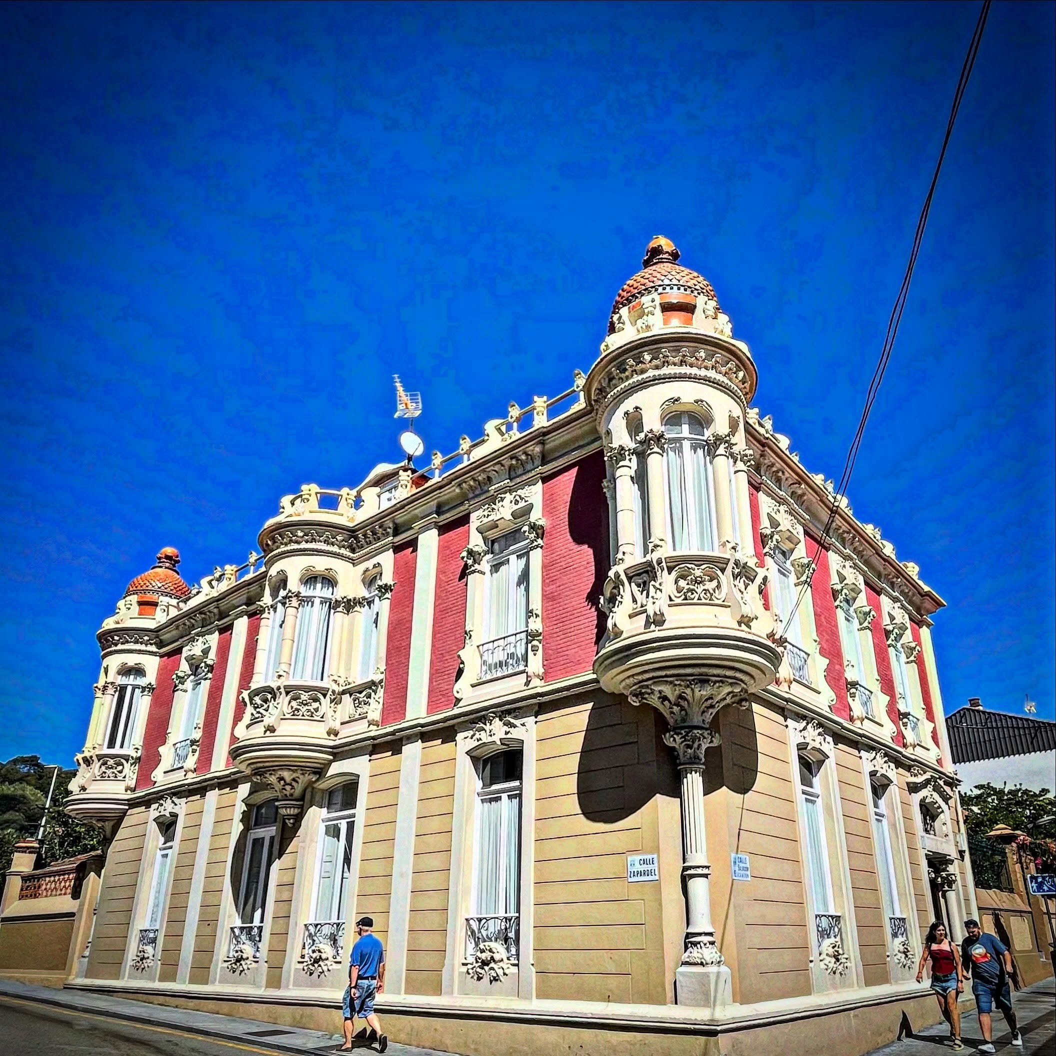 Emigrant Success. During the late 19th c. many Spanish emigrated to the colonies (Cuba, Mexico, Argentina, Chile, Philippines etc.). Most never returned, but a few successful ones did, building themselves lavish mansions (and doing quite a bit of phi