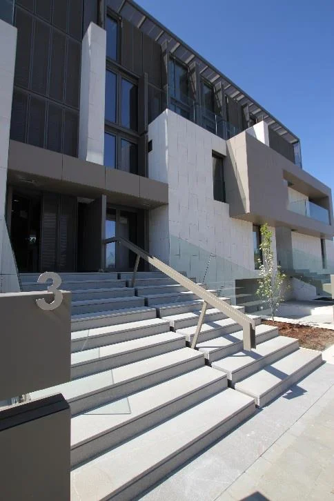 Image3.jpg