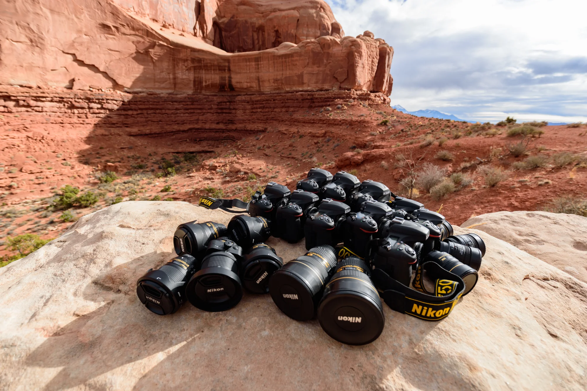 Nikon D5, D750, D810A and D500 bodies, plus AF fisheye-Nikkor 16mm f/2.8d, AF DX fisheye-Nikkor 10.5mm f/2.8, AF-S Nikkor 14-24mm f/2.8g ED, PC-E Nikkor 24mm f/3.5d ED, AF-S Nikkor 24mm f/1.4g ED, and AF-S Nikkor 20mm f/1.8g ED