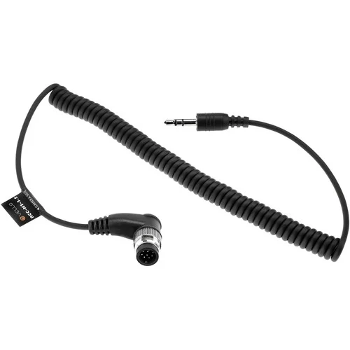 Switch-hitter: Swap cables when changing cameras!