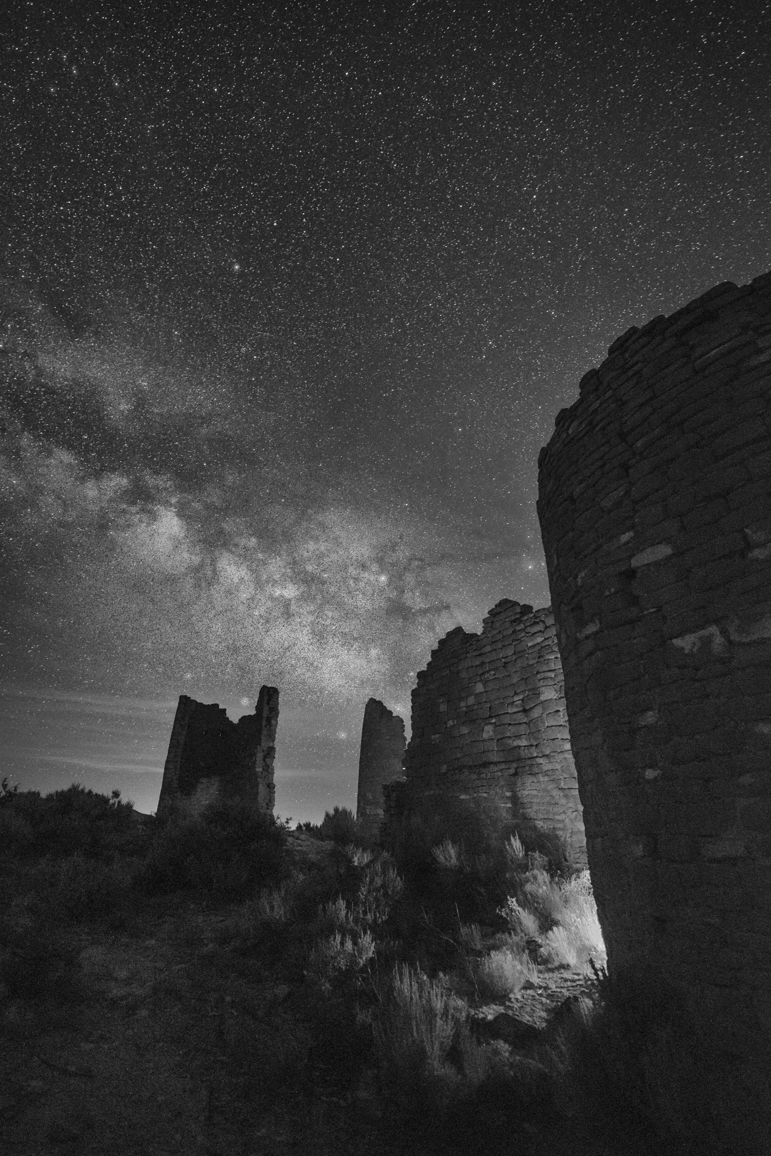 Around the backside of the ruins, I found this. Nikon D750, Zeiss Distagon 15mm f/2.8. 25 seconds, f/2.8, ISO 6400.